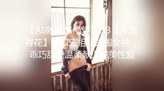 极品美少妇！口活一流吸蛋毒龙钻！伺候的炮友很舒服，小穴还很粉嫩，侧入抽插一脸淫荡