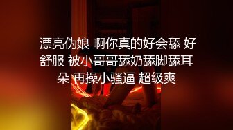 丝袜高跟美女御姐小少妇拿着新买的道具诱惑狼友，全程露脸大秀直播，跳蛋塞逼里自慰呻吟，淫声荡语互动撩骚