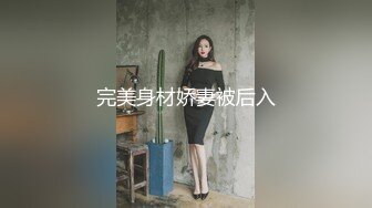   无毛混血18岁的小美女激情4P 被三个渣男玩弄蹂躏，激情上位还要给边上两个大哥口交