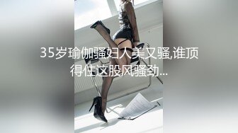   兄弟出差了迷翻他的漂亮老婆 各种姿势玩她的小黑B