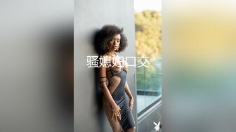 夫妻早上睡不着打晨炮，女儿起来上学听到有动静跑过来查看到底怎么回事