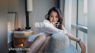  赵探花会所找女技师，两个纹身美女半套服务，按摩乳推舔背，可惜没有操逼