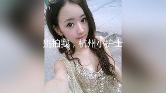 -开档肉丝人妻 在家足夹 舔逼表情很舒坦 被无套输出 射了再继续操