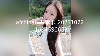 甜美邻家小妹！一身蓝衣气质超棒！一对大奶子，张开双腿特写揉穴