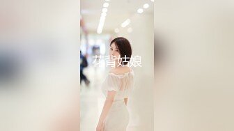 精品厕拍私房六月最新流出大学城附近女厕 全景后拍牛仔裤靓妹外痔严重