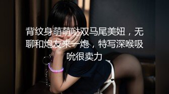 【自整理】金发萝莉少女忍不住在床上自慰，她的白虎馒头小蜜穴不停的往外流骚水！【166V】 (52)