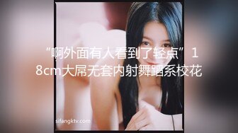 商场多角度偷拍漂亮美女 这B黑的太离谱了 典型的人美B遭罪